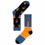 Medias Locas calcetines divertidos de diseño desigual cerveza Freaky Socks. Medias disparejas