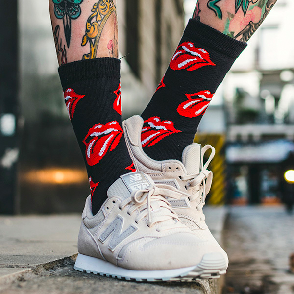 6 diseños de medias media pierna para ser el centro de atención 1 Medias Rolling Stones A